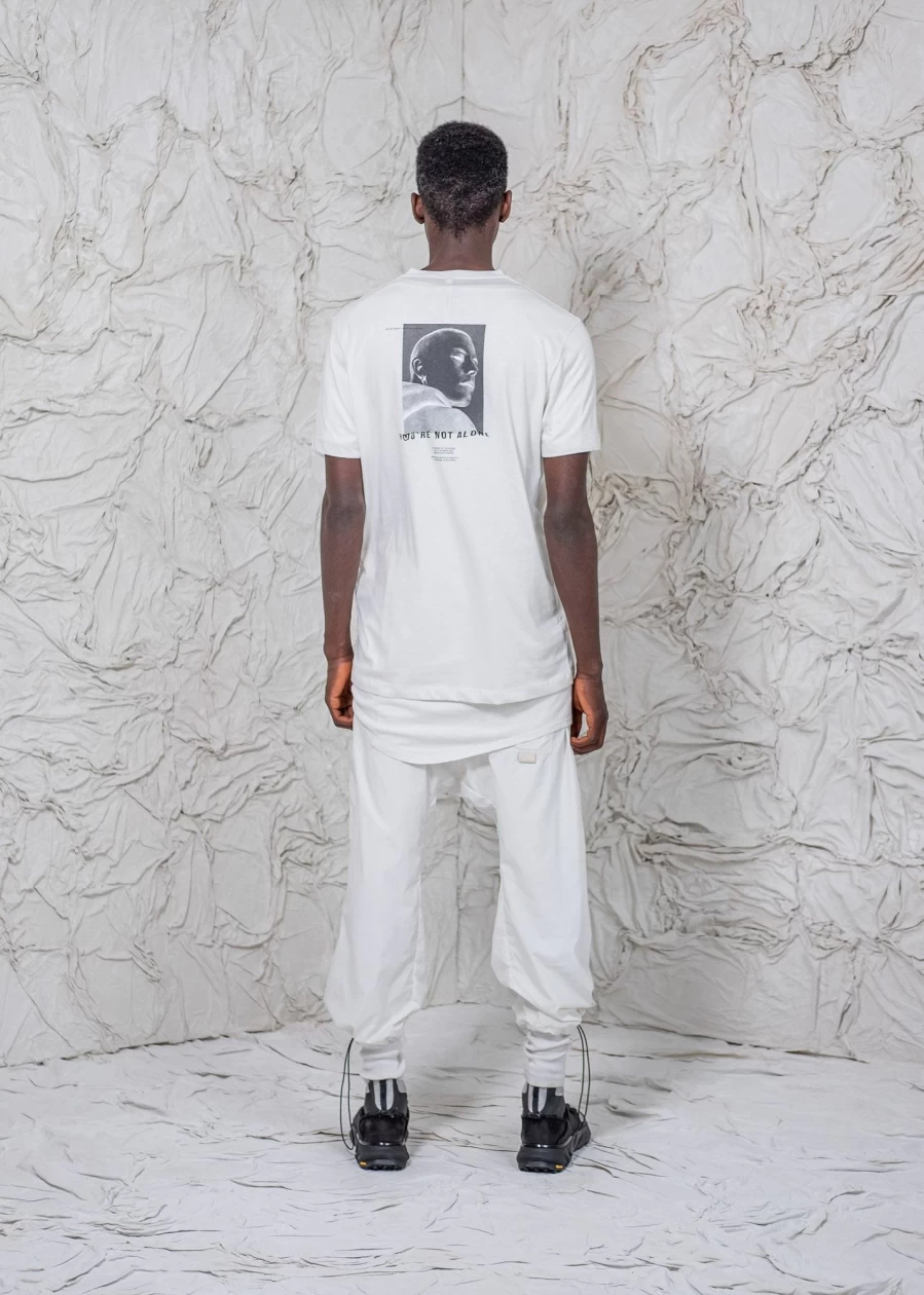ISO.POETISM Portrait Serigraphy Print T-Shirt - Unique Artistic Graphic Tee
