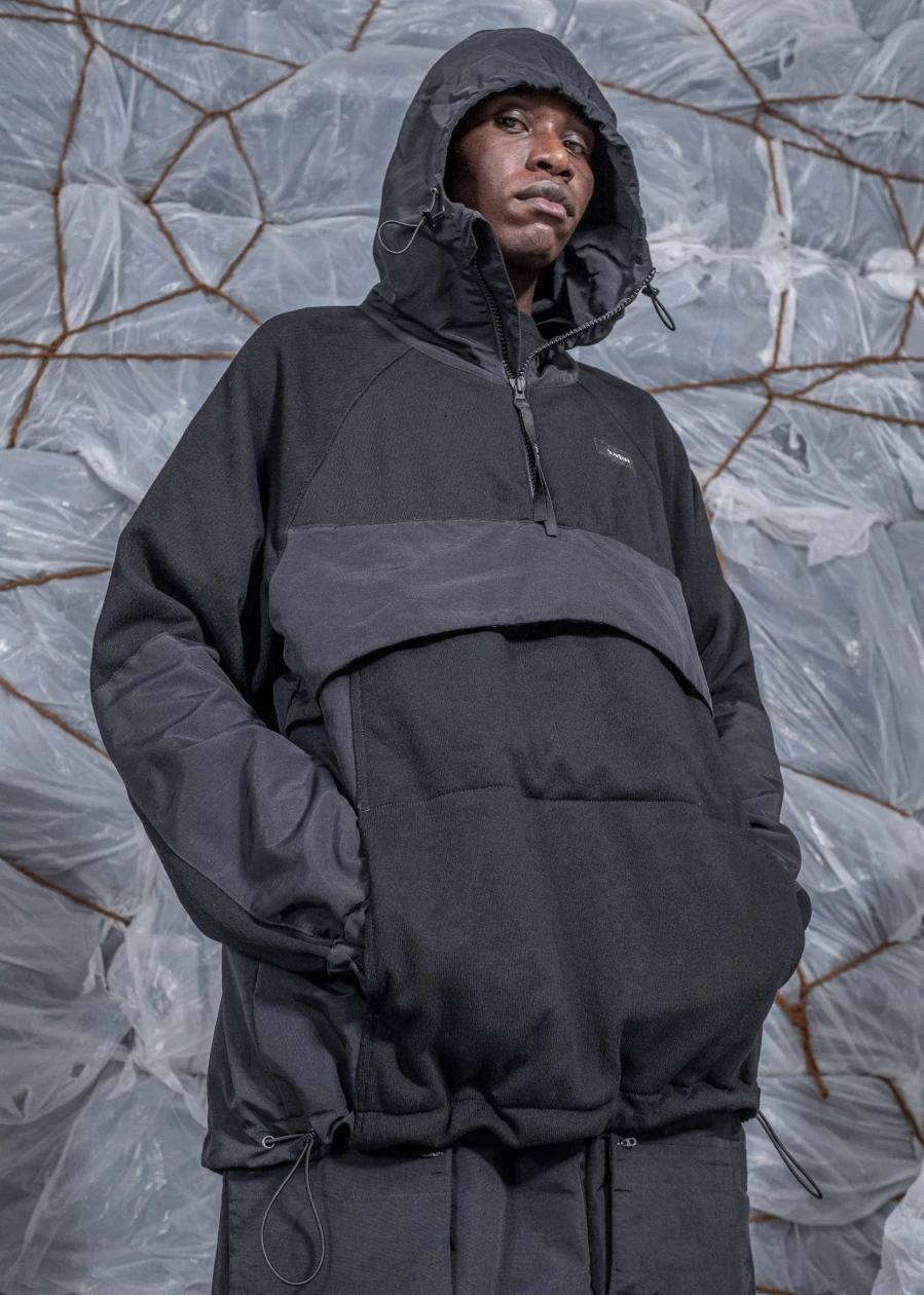 ISO.POETISM Desio Mixed Fabric Hoodie - Stylish Unisex Streetwear Pullover