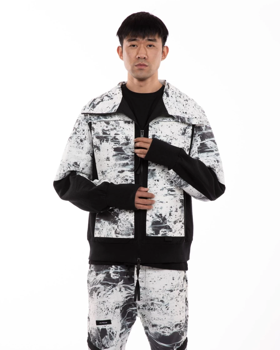 ISO.POETISM Men's Jacket with Stylish Front Pocket Detail - Trendy Urban Outerwear