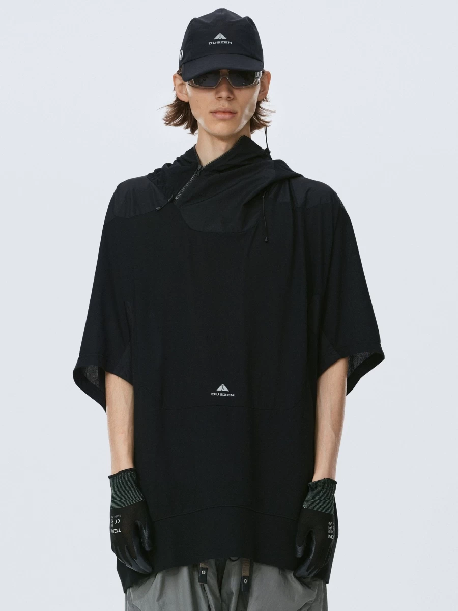 HAMCUS Eccaf Geo-Panel Hooded T-Shirt - Futuristic Streetwear Top